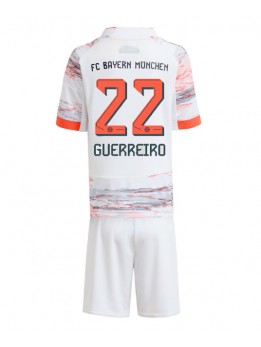 Billige Bayern Munich Raphael Guerreiro #22 Bortedraktsett Barn 2025-26 Kortermet (+ Korte bukser)